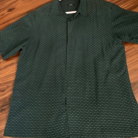 LN MENS ALFINI SHORT SLEEVE SHIRT. BUTTON DOWN. RELAXED FIT. - Picture 4 of 7